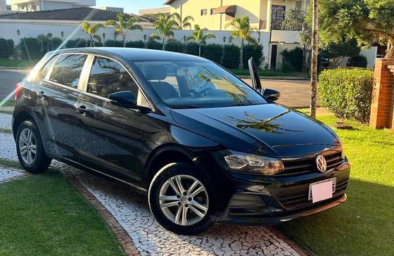 VOLKSWAGEN POLO 1.6 MSI TOTAL FLEX AUTOMÁTICO VOLKSWAGEN POLO 1.6 MSI TOTAL FLEX AUTOMÁTICO